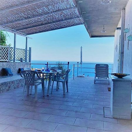 Residenza Jonica Apartment Letojanni Bagian luar foto