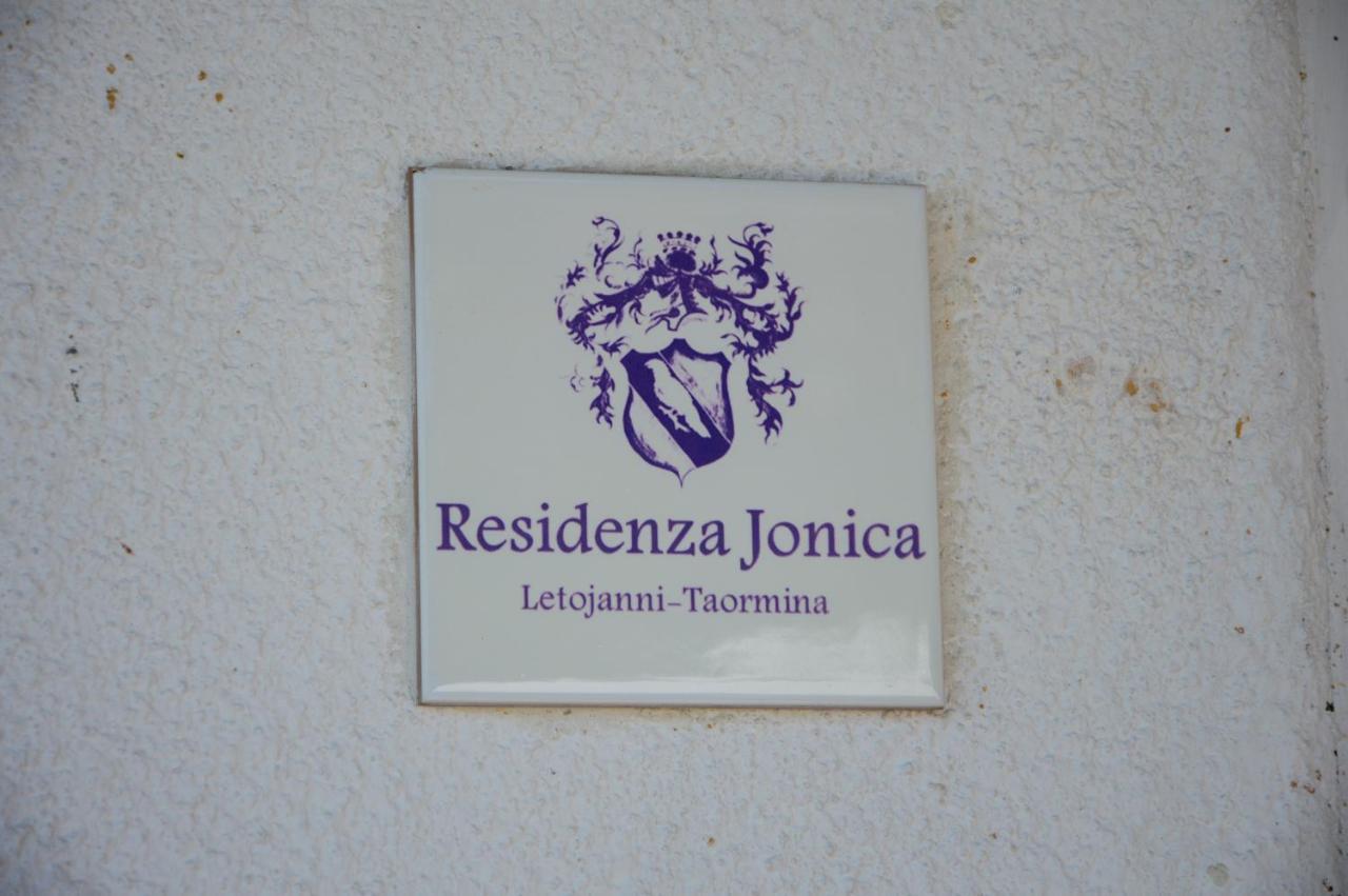 Residenza Jonica Apartment Letojanni Bagian luar foto
